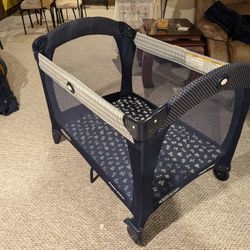 Portable Baby Crib