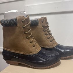Duck Boots 