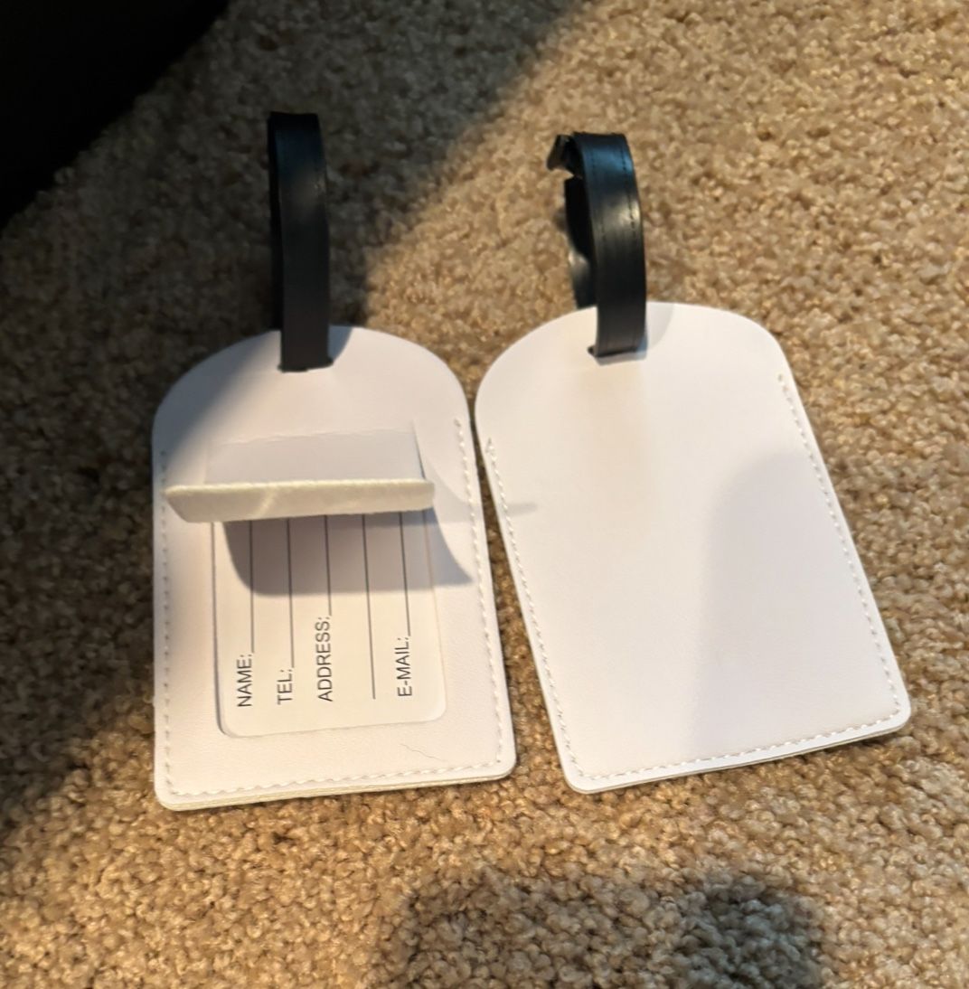 25-175 White faux leather luggage tags- DIY