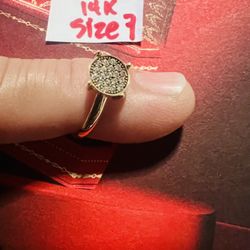 14K Solid Gold Wedding Ring Size 7