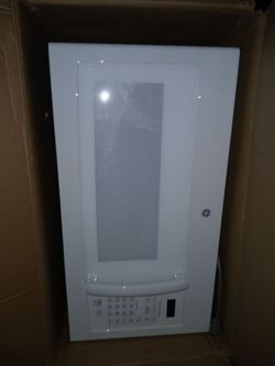 Really nice white microwave works great looks great