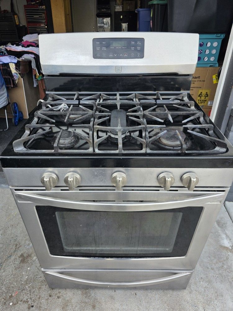 Kenmore Gas Stove
