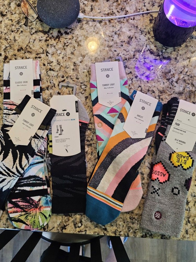 (6) Brand New Pairs of women's Stance Socks