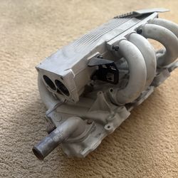 Tuned port intake manifold