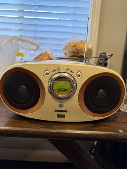 Philips CD RADIO Player