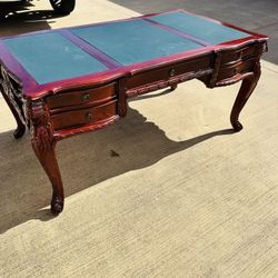 Beautiful Mahogany Writing Desk