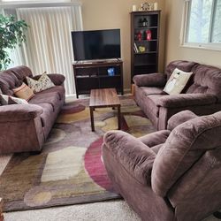 Couch Set  coplete with Recliner, Tables, & Lamp 