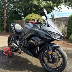 2024 Kawasaki Ninja 650 ABS