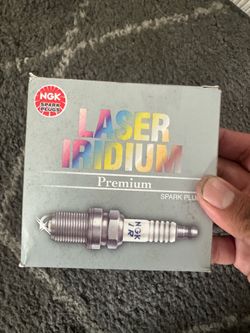 (new,Nuevo) NGK Sparkplugs 1208