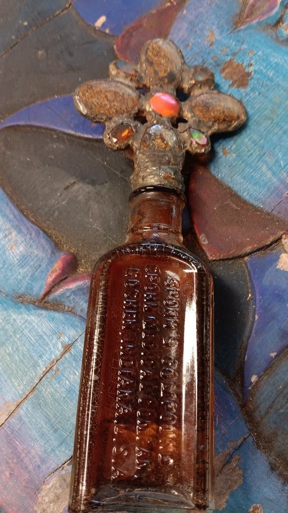 Antique 1890's-1900's Extremely Rare Amber Spohn’s Compound Spohn Medical Company MEDICINE BOTTLE Goshen Indiana IN