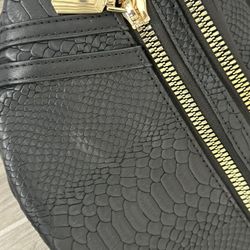 Tote N Carry Fanny Pack Shoulder Bag Bum Bag Black Gold Trim