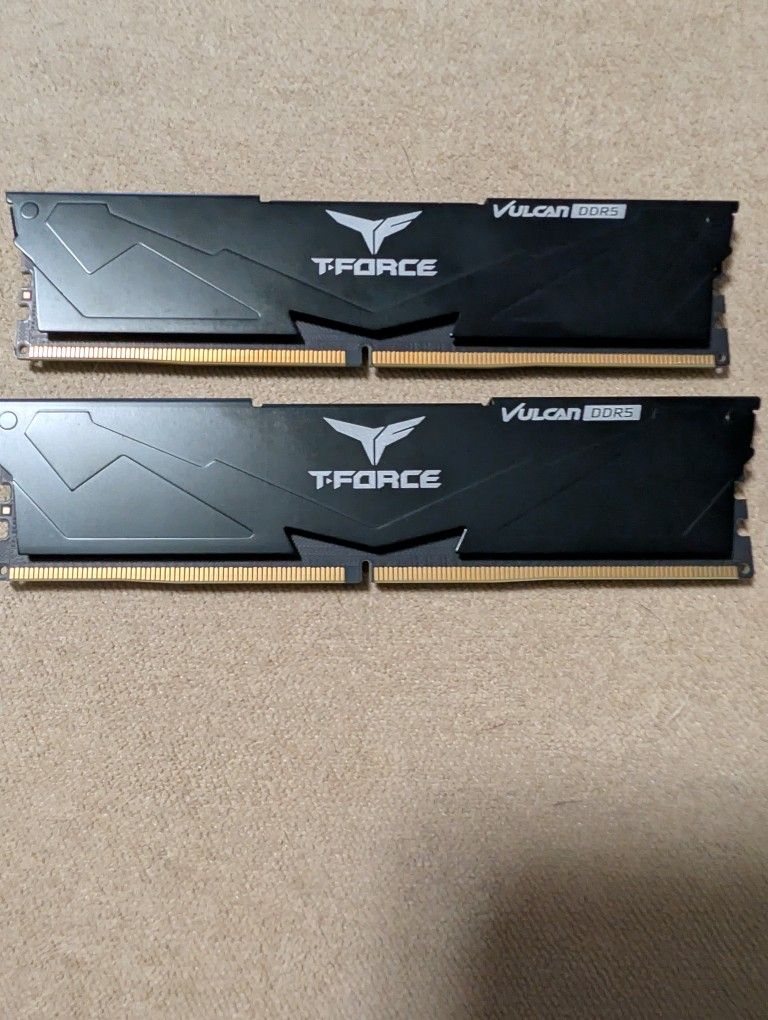 TEAMGROUP T-Force Vulcan DDR5 32GB (2x16GB)
