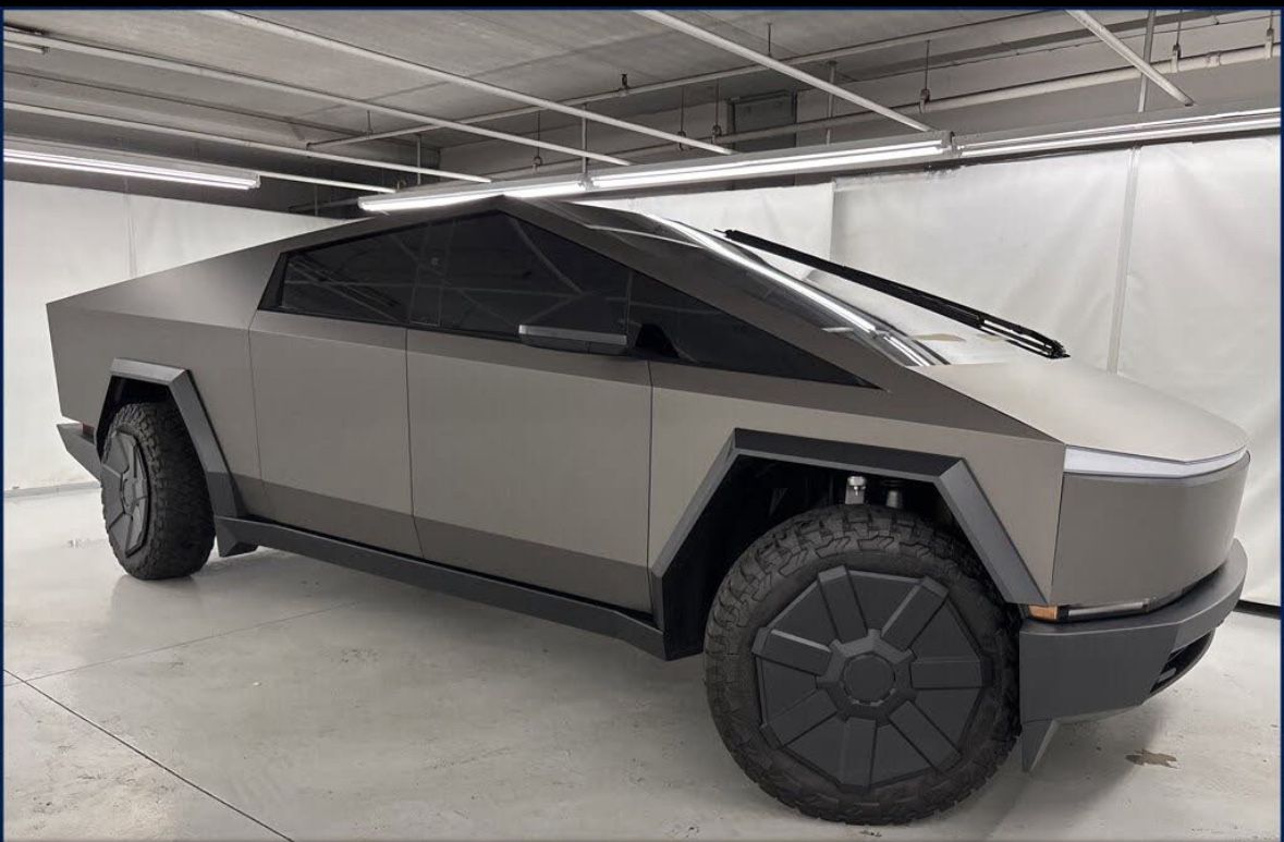 2024 Tesla Cybertruck
