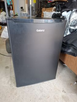 Galanz  fridge