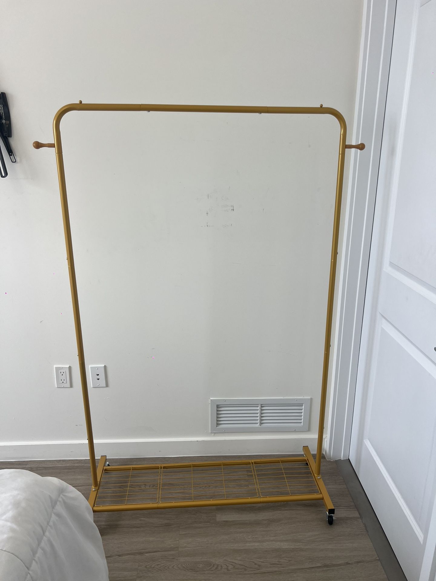 Rolling Clothing Rack