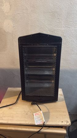 Black Electric Radiant Space Heater