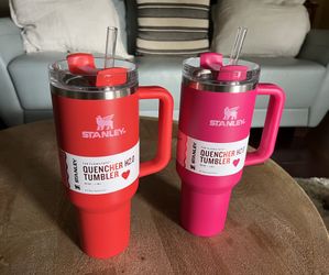 Stanley Valentines 40oz Pink & Red Tumbler Set 