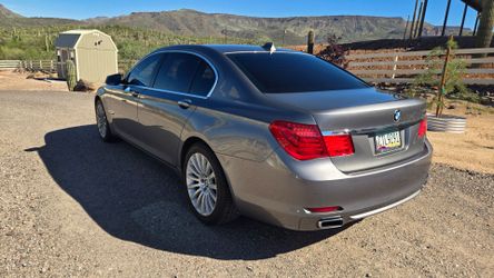 2012 BMW 7 Series