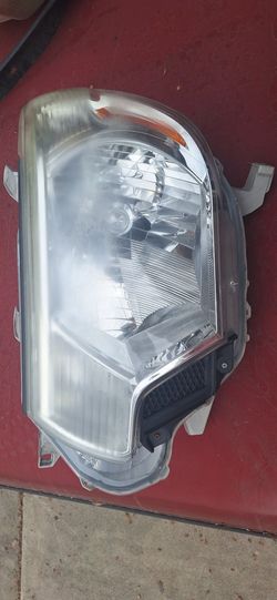 2nd gen Tacoma headlight
