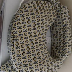 Feeding Pillow