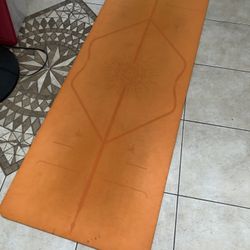 Liforme Yoga Mat “Happiness”  