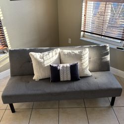 Futon 