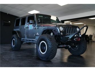 2017 Jeep Wrangler Unlimited Rubicon Recon Sport Utility 4D