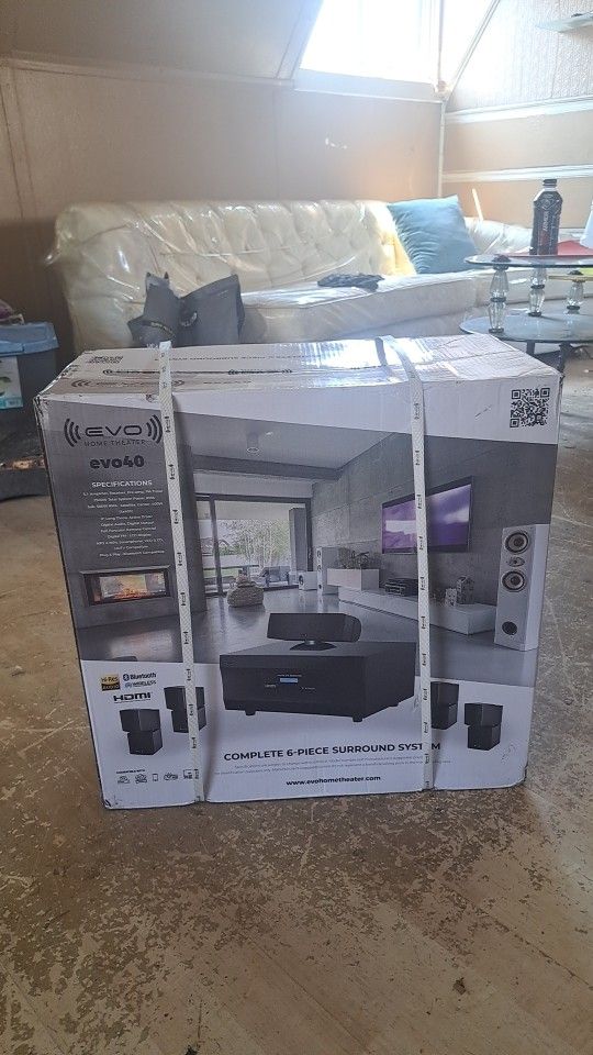 Evo40 Home Theatre 6 Piece Surround Sound 5.1 Bluetooth New 400 O.B.O Willing To Deliver.