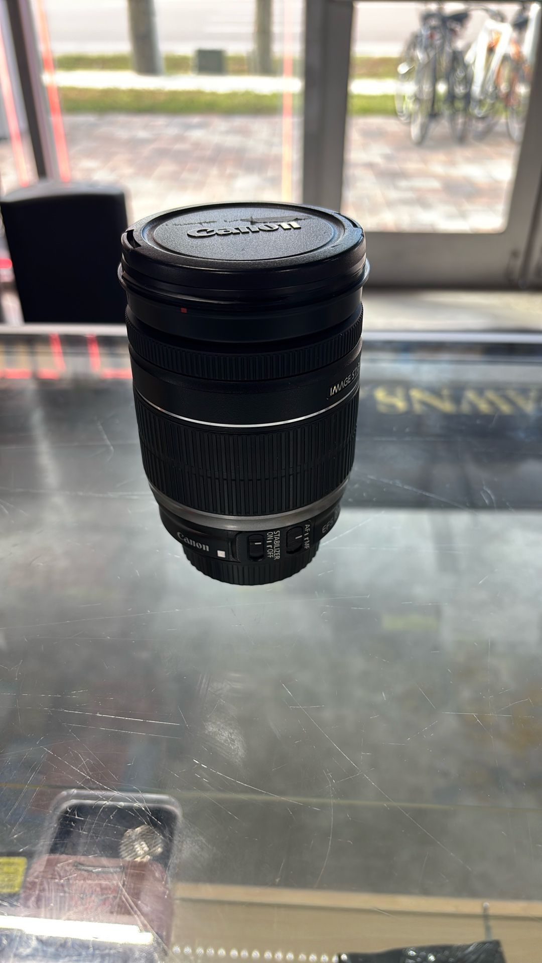 Canon Lens