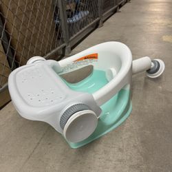 Bath Seat for Sit-Up Baby Bathing