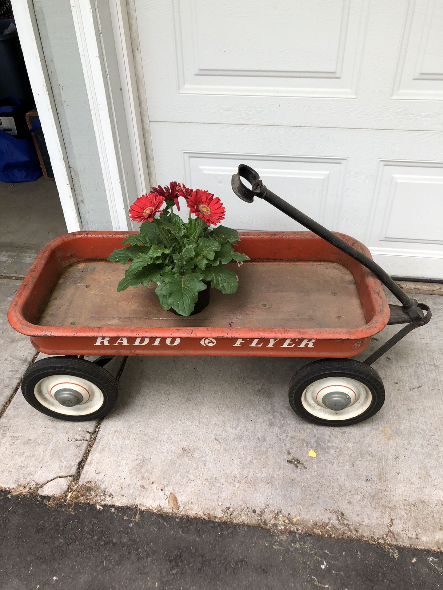 Sturdy Radio Flyer Wagon Need A Cleaning Cash/Venmo Pickup White Bear Lake Home Only