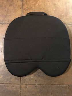 Winplus car seat cushion, black color