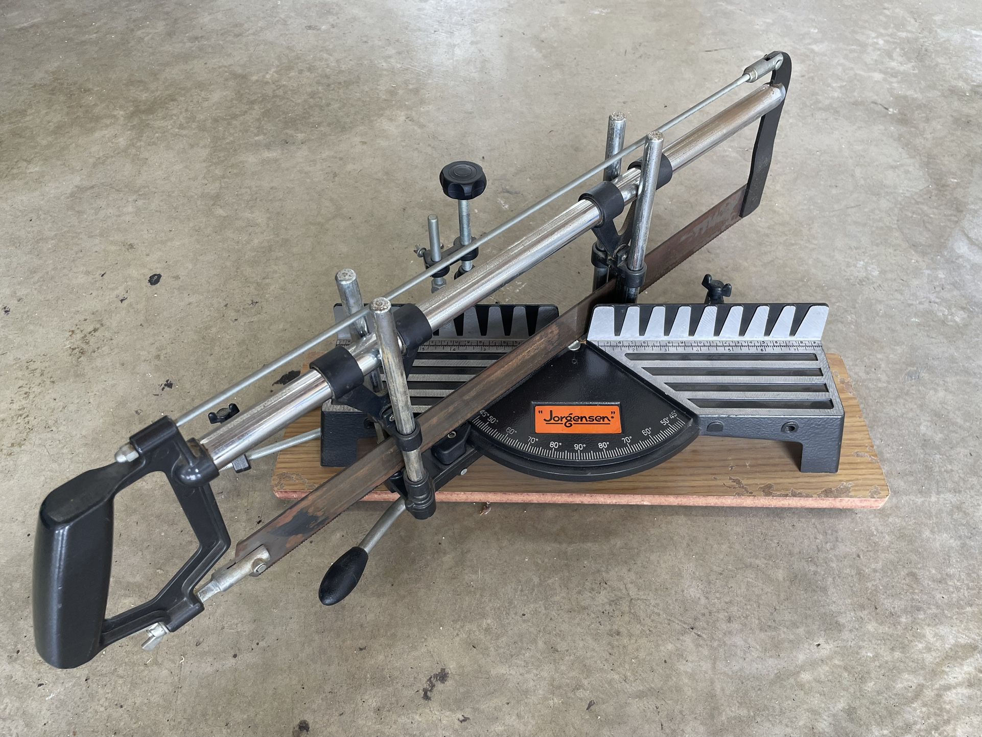 FREE Jorgensen Miter Saw and Dovetail Jig Station