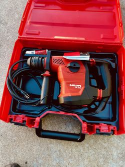 Hilti 120v TE 30-AVR - 8.6 A Corded ROTARY HAMMER Drill - Brand New in box