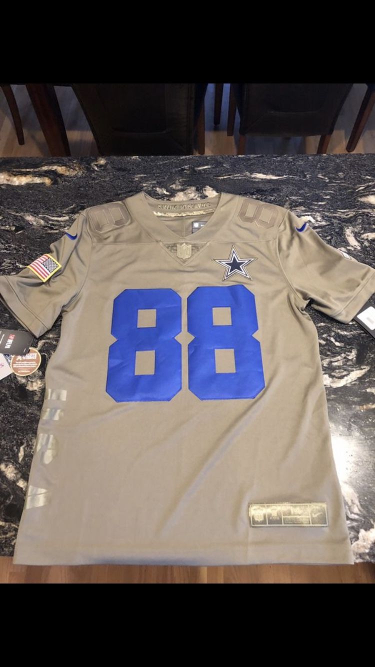 Dallas Cowboys Bryant 88 NWT Men’s Medium