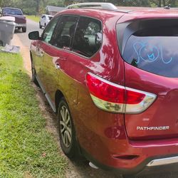 Nissan Pathfinder 2015