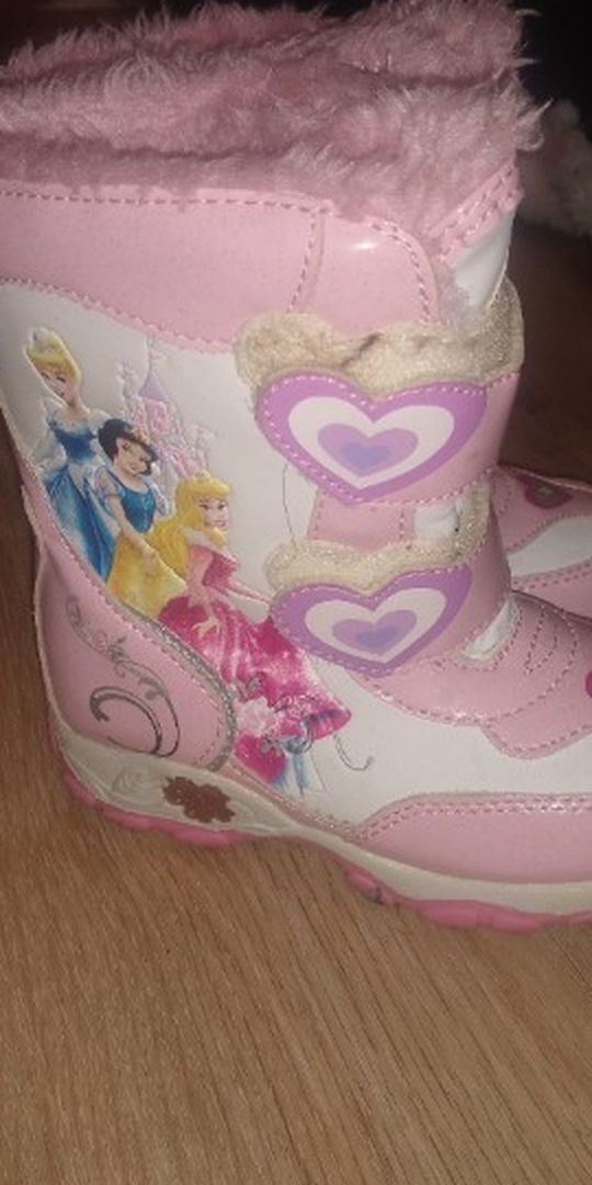 Size 10 Toddler snow Boots