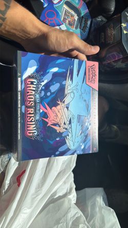 Elite trainer box mega evolution chaos