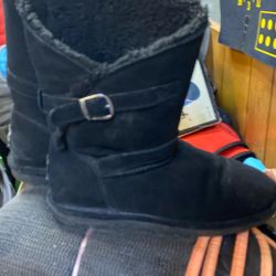 Authentic bear paw boots 