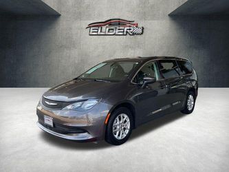 2022 Chrysler Voyager