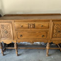 Antique Furniture 