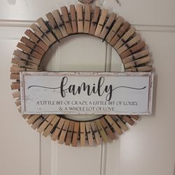 Farmhouse Clothes Pin Wreath 
