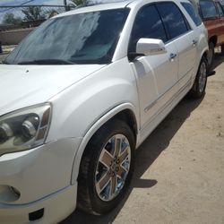 2012 GMC Acadia