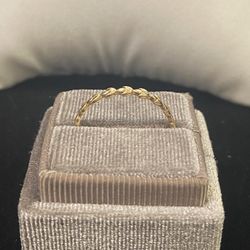 14k GOLD STATEMENT RING sz10