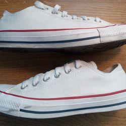 Converse All Stars Size Men's 6 Woman's 8