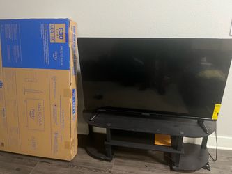 Move out sale  TV , sofa and bed - less than 100 $