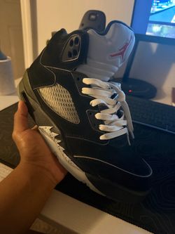 Air Jordan 5 black metallic