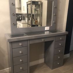 Vanity Set