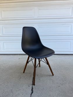 Dining room chairs for sale