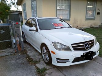 2014 Mercedes-Benz C-Class